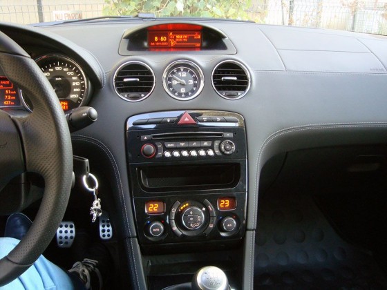 peugeot_rcz_02