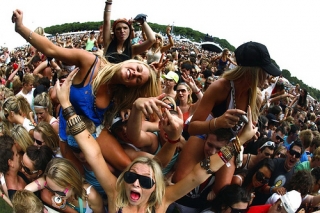 festival1.jpg